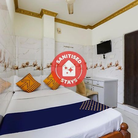 Hotel Spot On 40324 Vvr Residency Chennai Exterior foto