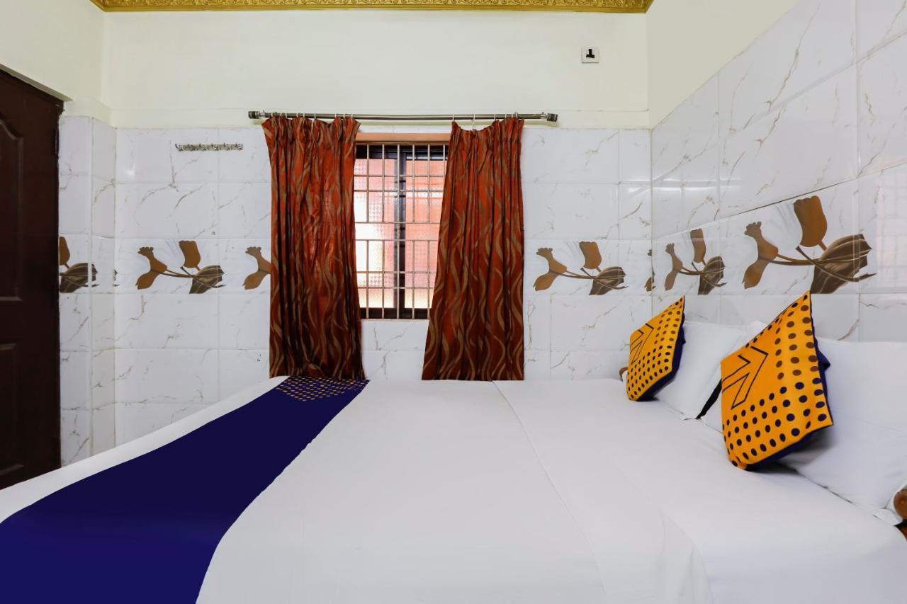 Hotel Spot On 40324 Vvr Residency Chennai Exterior foto